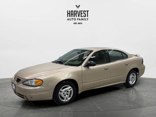 Tan 2005 Pontiac Grand Am SE