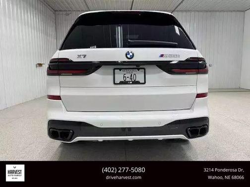 2024 BMW X7 M60i