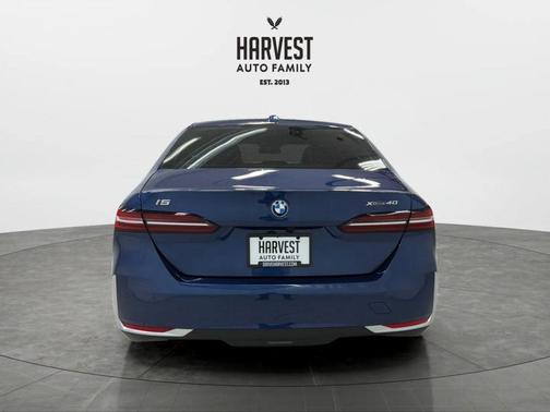 2025 BMW i5 xDrive40