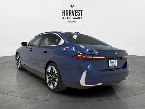 2025 BMW i5 xDrive40