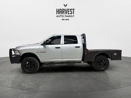 2018 RAM 2500 Tradesman Crew Cab 4x4 6'4' Box