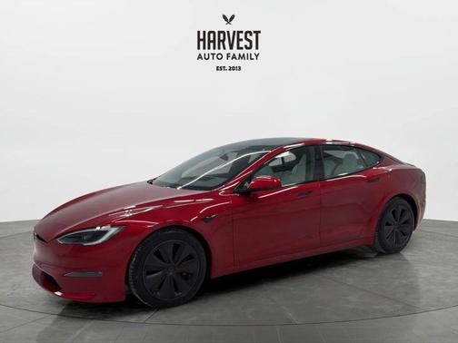 2023 Tesla Model S Plaid