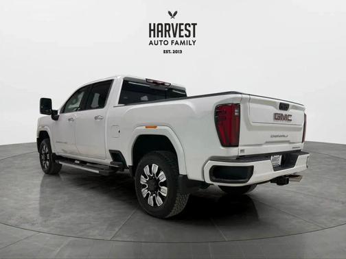 2024 GMC Sierra 2500 Denali