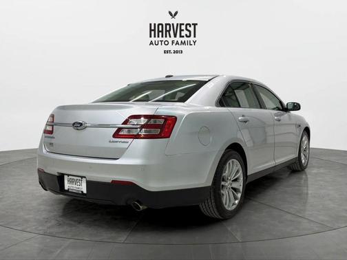 2015 Ford Taurus Limited