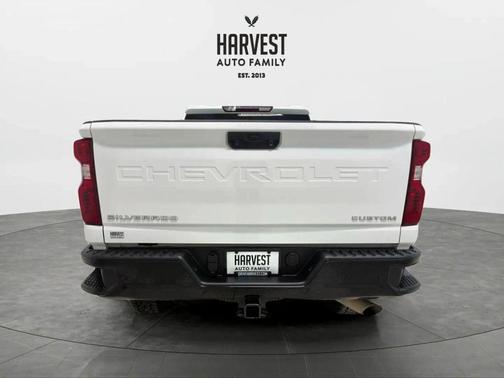2024 Chevrolet Silverado 2500 Custom