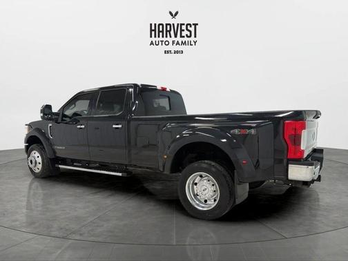 2017 Ford F-450 Lariat