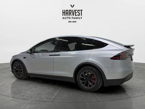 2025 Tesla Model X Plaid