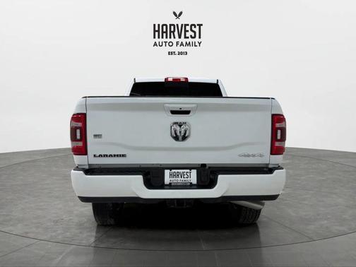 2024 RAM 2500 Laramie Crew Cab 4x4 6'4' Box