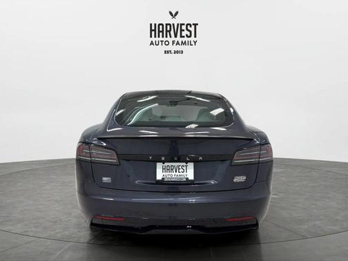 Stealth Grey 2024 Tesla Model S Plaid