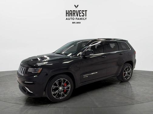 Brilliant Black Crystal Pearlcoat 2014 Jeep Grand Cherokee SRT