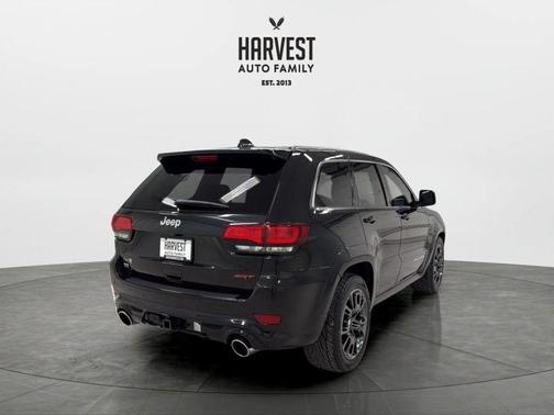Brilliant Black Crystal Pearlcoat 2014 Jeep Grand Cherokee SRT