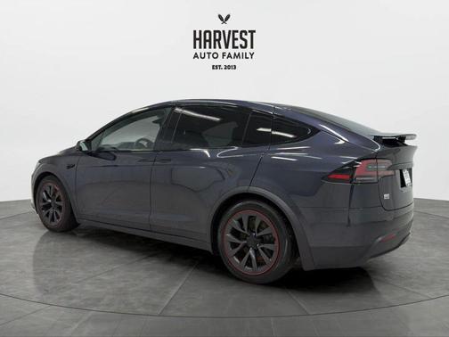 2024 Tesla Model X Long Range