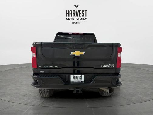 2022 Chevrolet Silverado 2500 High Country
