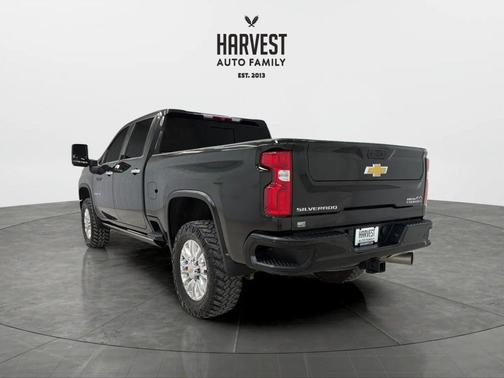 2022 Chevrolet Silverado 2500 High Country