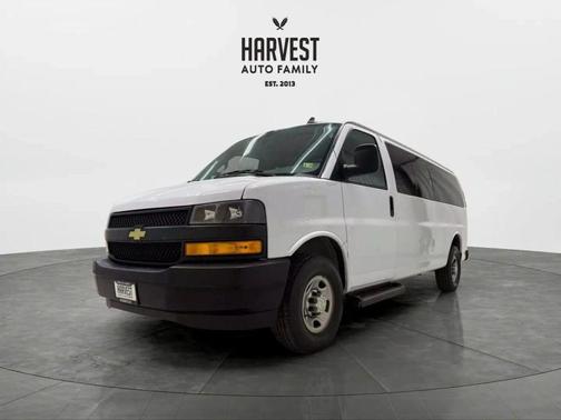 2022 Chevrolet Express 3500 RWD 3500 Extended Wheelbase LS