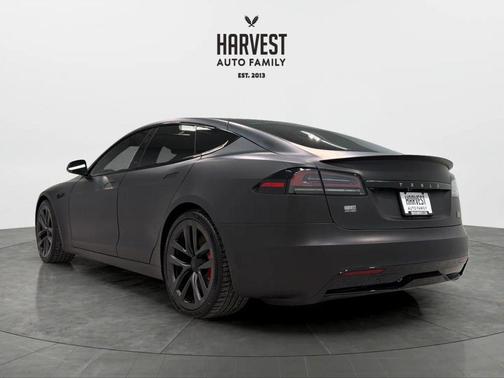 2024 Tesla Model S Plaid
