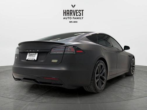 2024 Tesla Model S Plaid