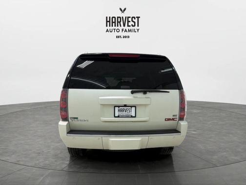2010 GMC Yukon Denali