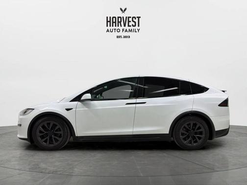 2023 Tesla Model X Standard Range