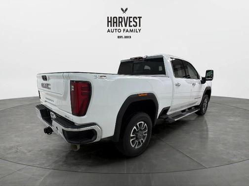 2024 GMC Sierra 2500 SLT