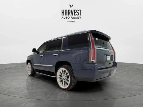 2019 Cadillac Escalade Luxury
