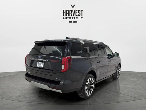 Dark Matter Gray Metallic 2025 Ford Expedition Max Platinum