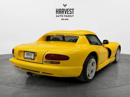 2001 Dodge Viper RT/10
