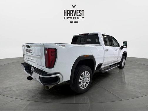 2024 GMC Sierra 2500 SLT