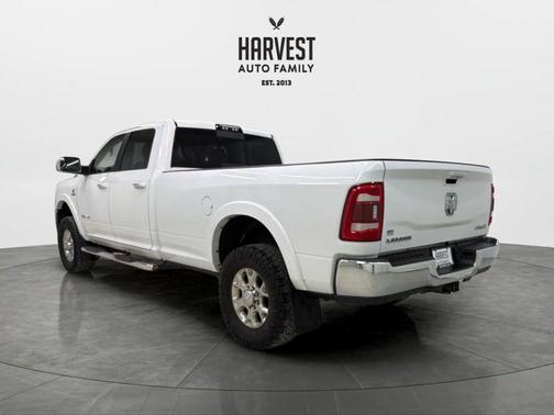 2019 RAM 3500 Laramie Crew Cab 4x4 8' Box