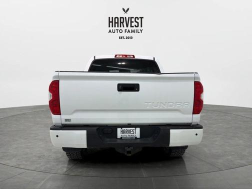 2018 Toyota Tundra SR5