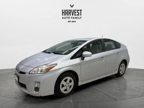 Classic Silver Metallic 2011 Toyota Prius II