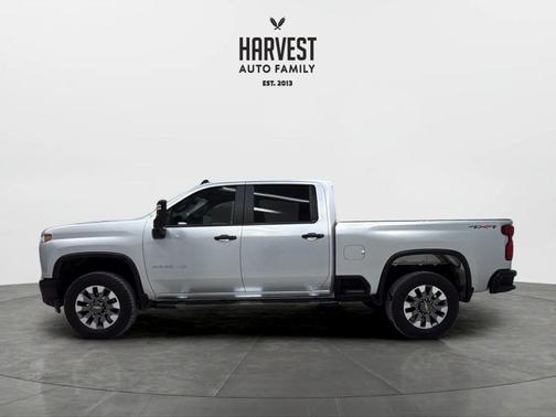 2022 Chevrolet Silverado 2500 Custom