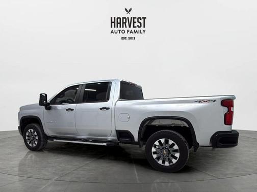 2022 Chevrolet Silverado 2500 Custom