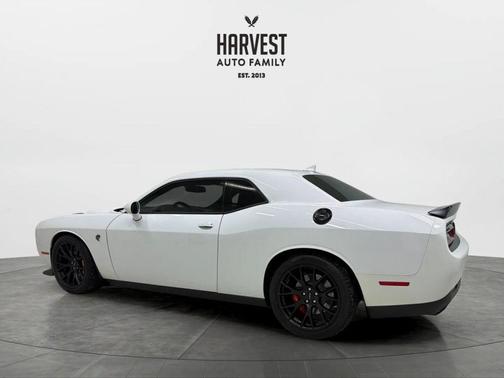 2015 Dodge Challenger SRT Hellcat