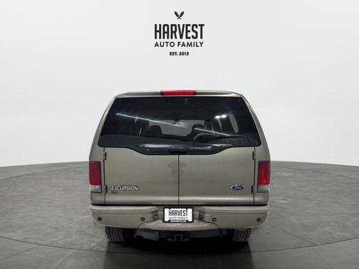 Tan 2005 Ford Excursion Limited