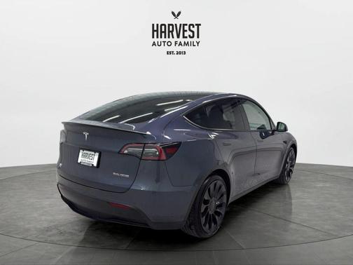 Gray 2022 Tesla Model Y Performance Dual Motor All-Wheel Drive