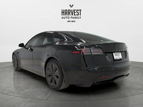2025 Tesla Model S Rear-Wheel Drive