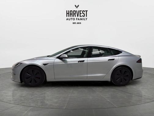 2025 Tesla Model S Plaid