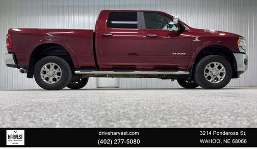 2020 RAM 2500 Laramie Crew Cab 4X4 6'4' Box