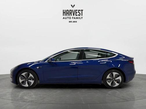 Deep Blue Metallic 2019 Tesla Model 3 Long Range
