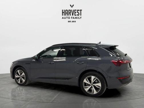 Magnet Gray 2024 Audi Q8 e-tron Premium