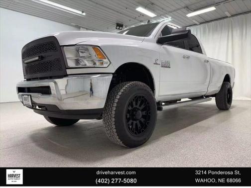 2018 RAM 3500 SLT Crew Cab 4x4 8' Box