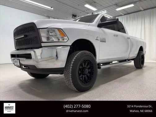 2018 RAM 3500 SLT Crew Cab 4x4 8' Box