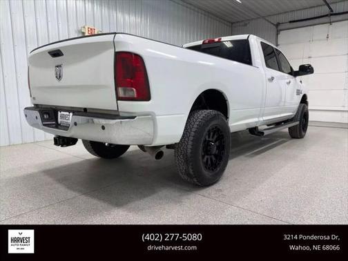 2018 RAM 3500 SLT Crew Cab 4x4 8' Box