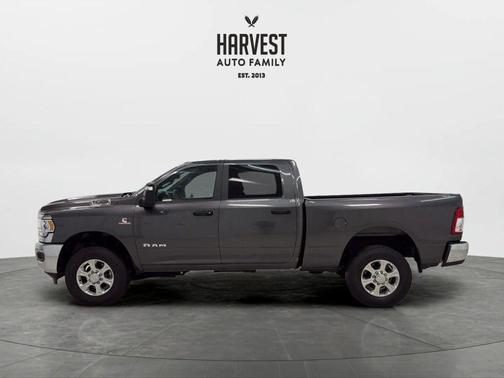 Granite Crystal Metallic Clearcoat 2024 RAM 2500 Big Horn Crew Cab 4x4 6'4' Box