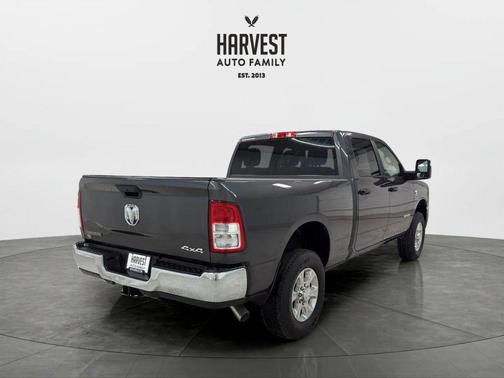 Granite Crystal Metallic Clearcoat 2024 RAM 2500 Big Horn Crew Cab 4x4 6'4' Box