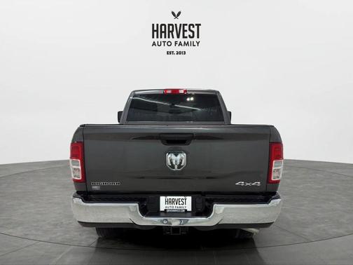 Granite Crystal Metallic Clearcoat 2024 RAM 2500 Big Horn Crew Cab 4x4 6'4' Box