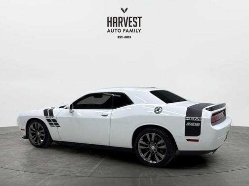 Bright White Clearcoat 2014 Dodge Challenger SRT8 Core