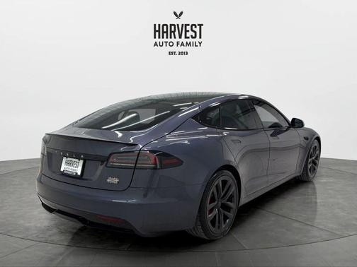 Stealth Grey 2023 Tesla Model S Plaid