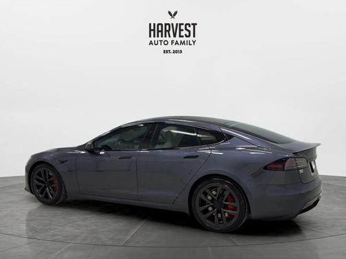 Stealth Grey 2023 Tesla Model S Plaid